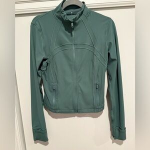Lululemon Define Jacket Cropped Nulu Green Size 10 EUC
